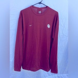 NIKE FIT DRY “OU” Long Sleeved TOP Size M